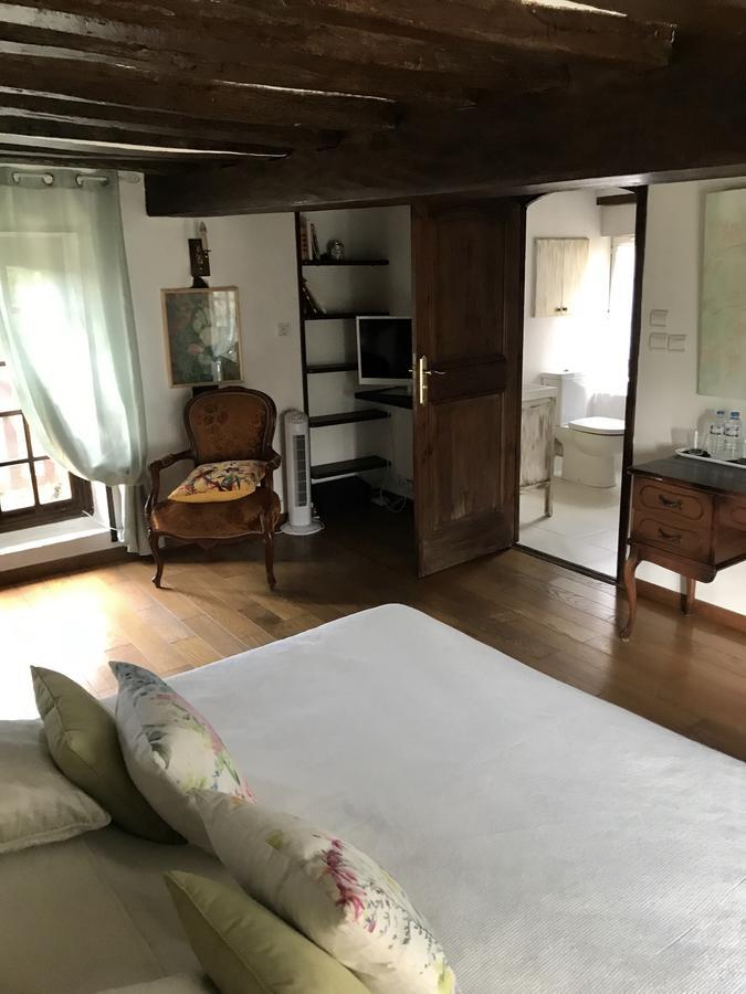 Hotel La Pruniere Vernon  Zewnętrze zdjęcie